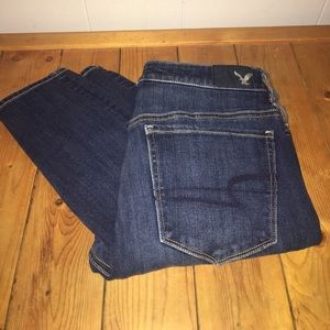 American Eagle skinny jeans